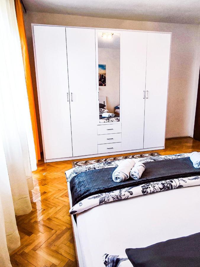 Apartmani Ankica Crikvenica Exterior foto