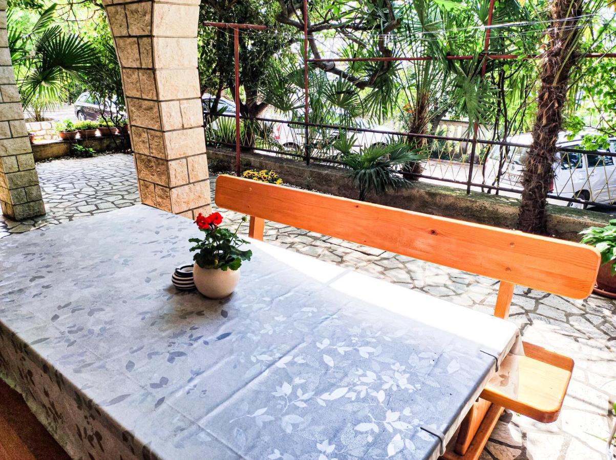 Apartmani Ankica Crikvenica Exterior foto
